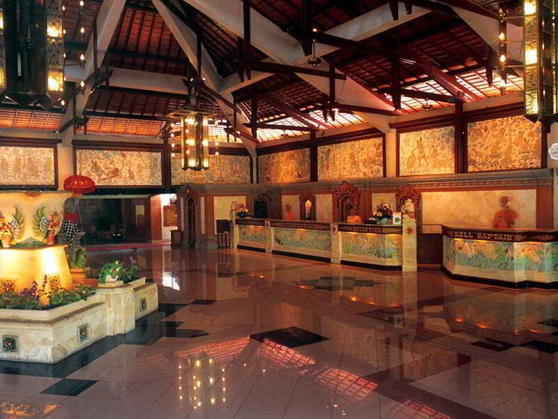Hotel Inna Putri Bali & Spa 5*